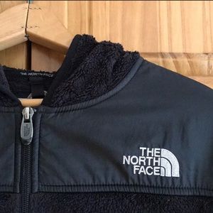 Women’s North Face Zip Up